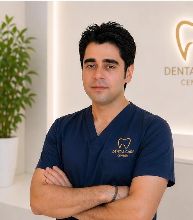 Dr Kunal Babbar