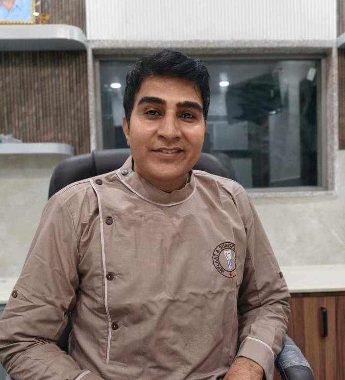 Dr. Praveen Yadav